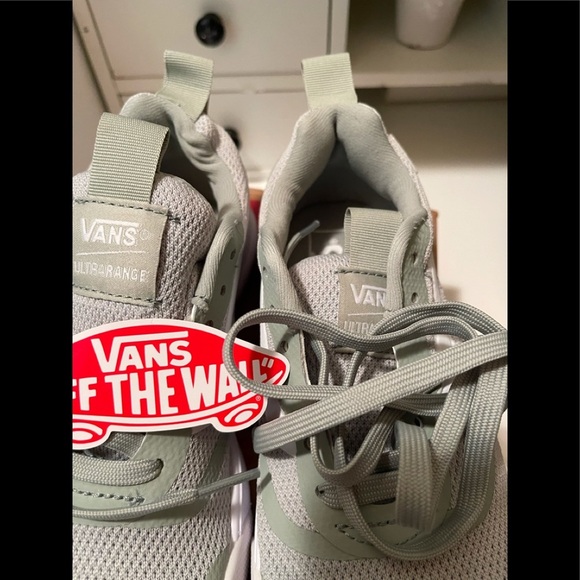 Vans beautiful sneaker new with the box - Picture 4 of 8